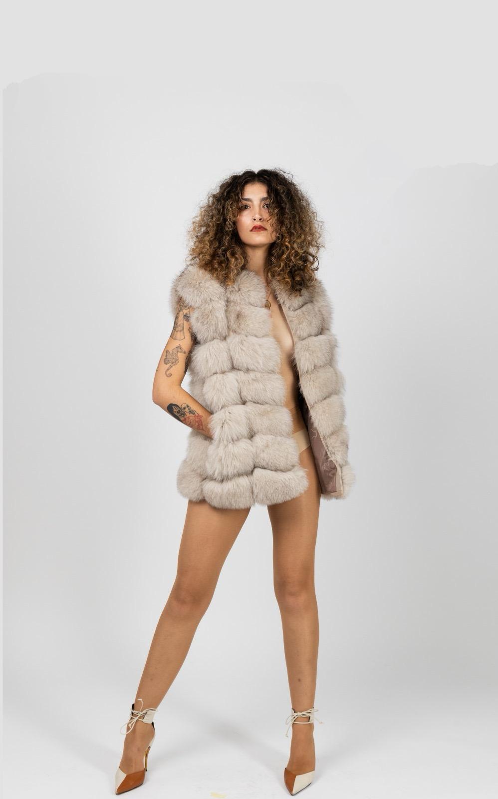 Real Fur Sleeveless Fawn Gillet